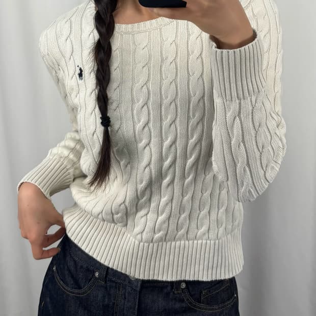 폴로 화이트 꽈배기 니트