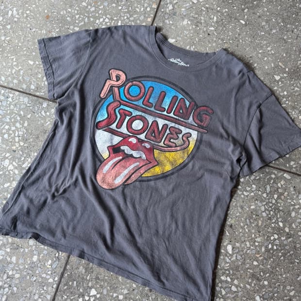 Rolling Stones Washed Circle Logo Tee