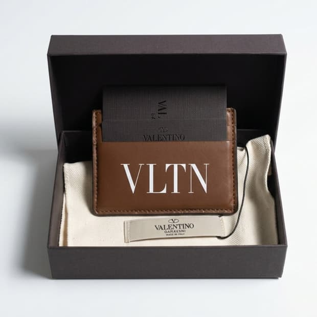 발렌티노 브러운 카드지갑