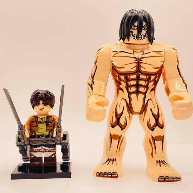 진격의 거인 피규어 2종