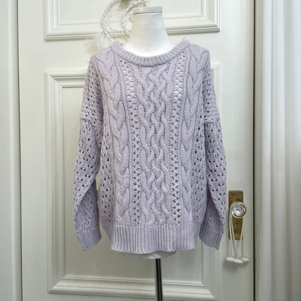 lavender twist basic sweater(size-M)