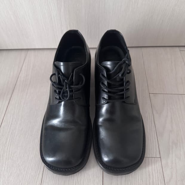 amomento 더비슈즈 230사이즈 판매합니다