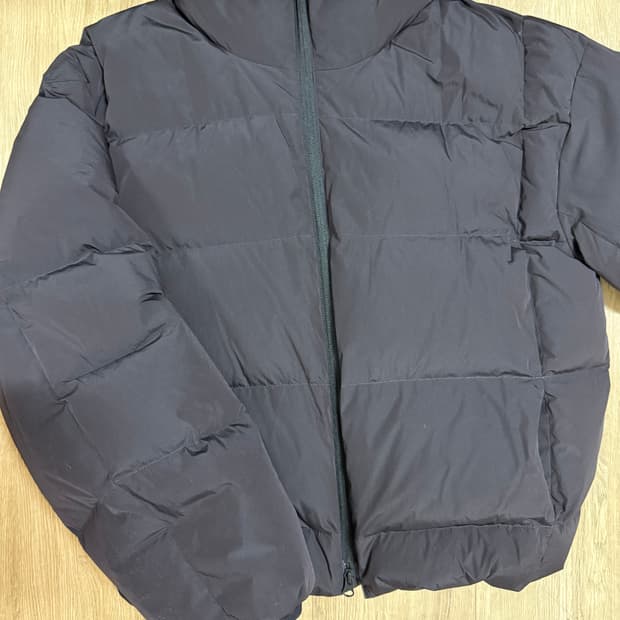 해칭룸  버건디 숏패딩