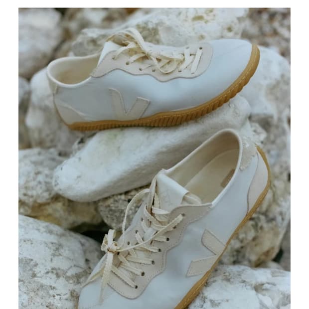 베이스레인지x베자 콜라보 신발 37사이즈