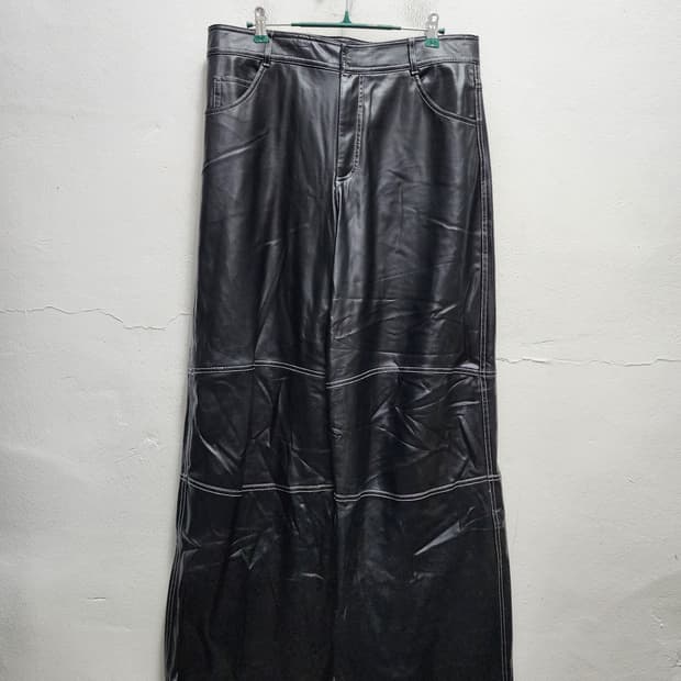 자라 레더 벌룬팬츠 