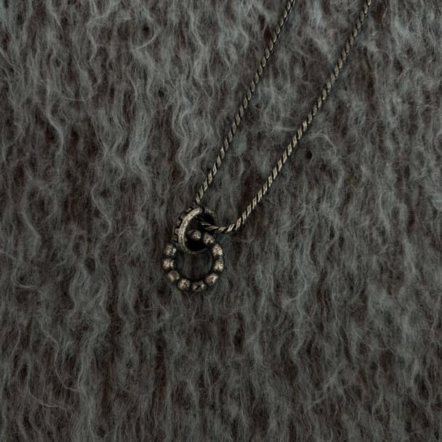 고딕 빈티지 목걸이 