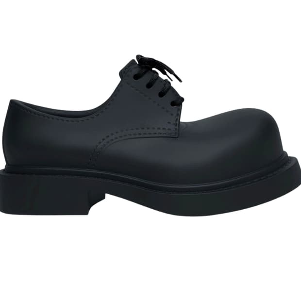 발렌시아가 스테로이드 더비 41.42  사이즈 새상품