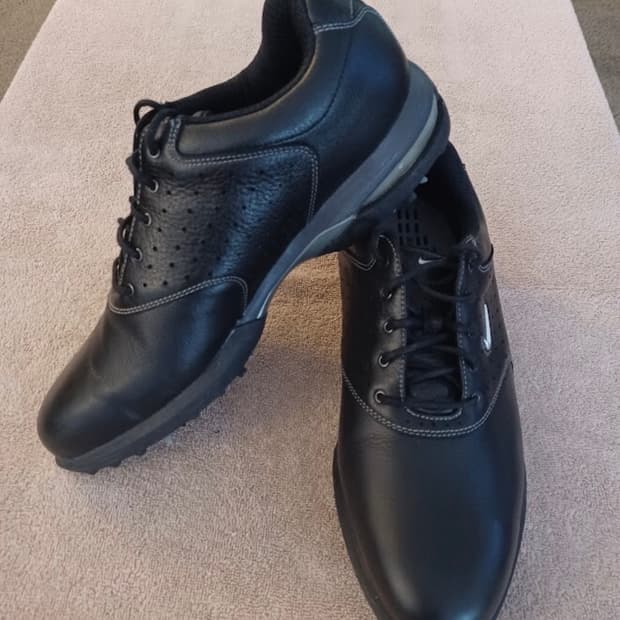 Nike (나이키) SP-5.5 Saddle 260