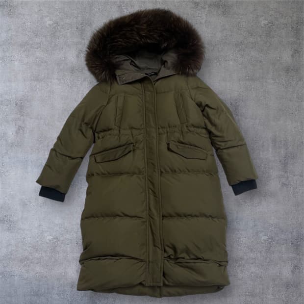 질스튜어트 JILLSTUART 카키 라쿤퍼 후드 롱패딩 85