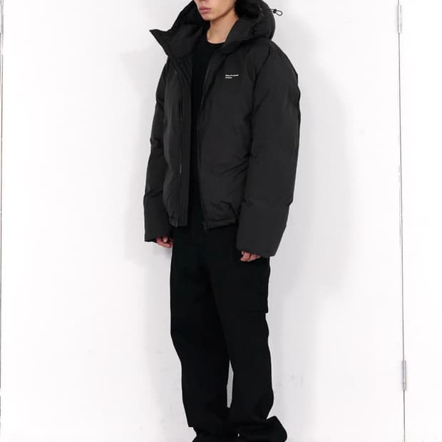 MPa OVERSIZED HOODED PADDING (BLACK) M