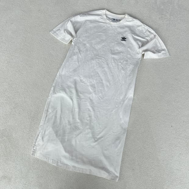 아디다스 흰색 반팔 롱 원피스 s