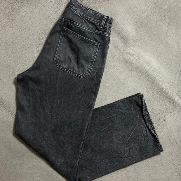 세터데이 오프 어스 블랙진 SIZE M