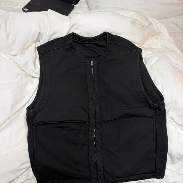 누마레 ee 스웻 베스트 블랙 M