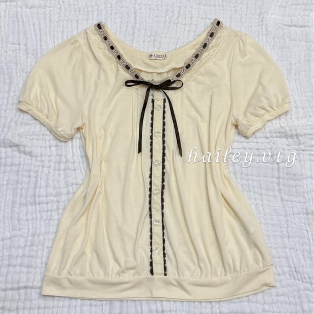 🕊️ 𝒶𝓍ℯ𝓈 𝒻ℯ𝓂𝓂ℯ 앤틱 비즈 큐빅 레이스 블라우