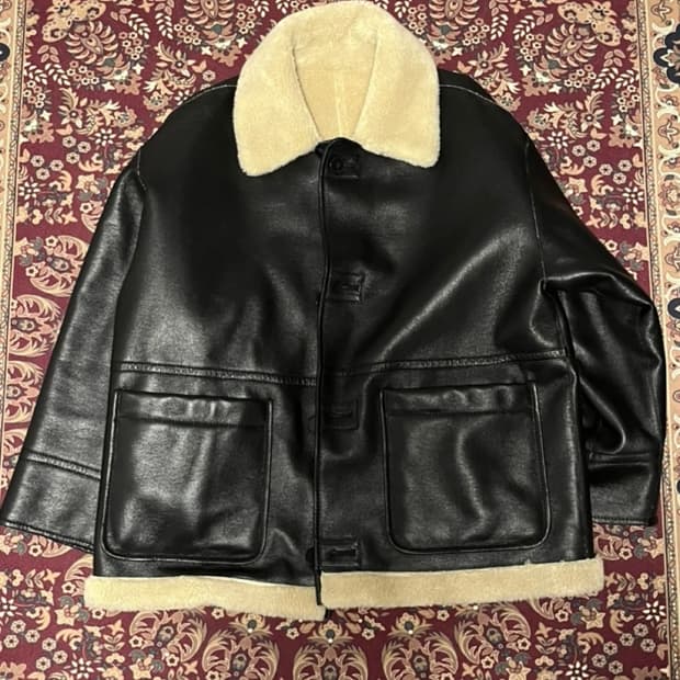 Tom boy 리버시블 무스탕