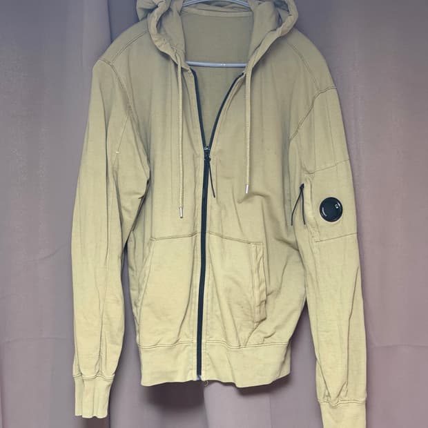 Cp company 후드집업 탄색 m