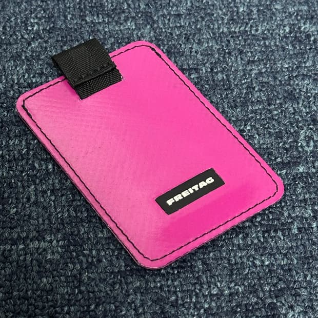 새제품 Freitag 프라이탁 희귀 핑크 저스틴