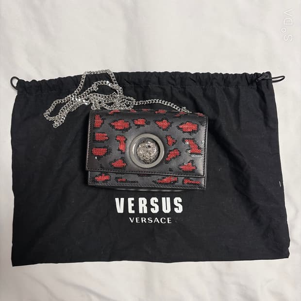 베르수스 베르사체 블랙 레오파드 라 메두사 미니 크로스백