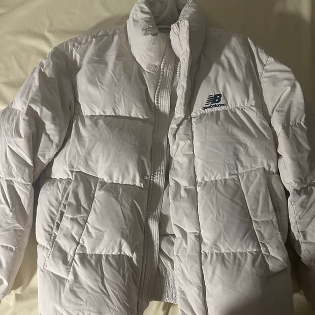 뉴발란스 액티브 숏다운