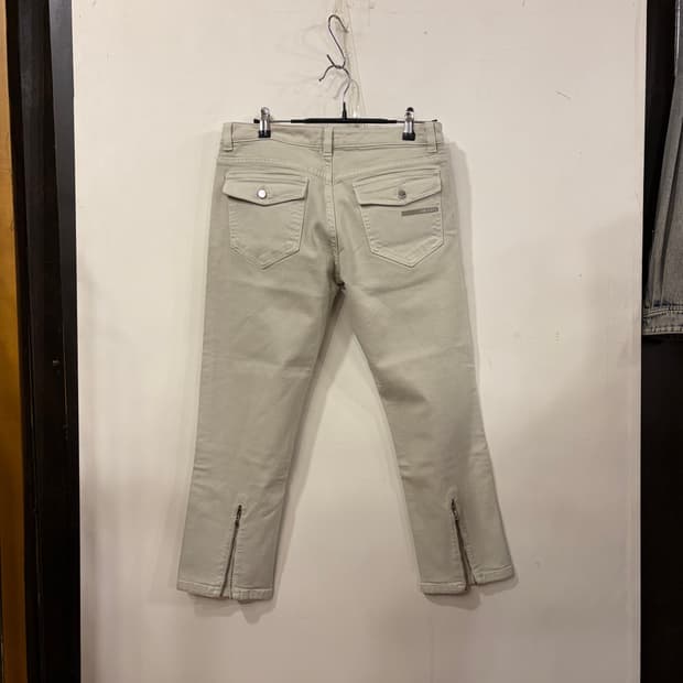 프라다 카프리 팬츠 27