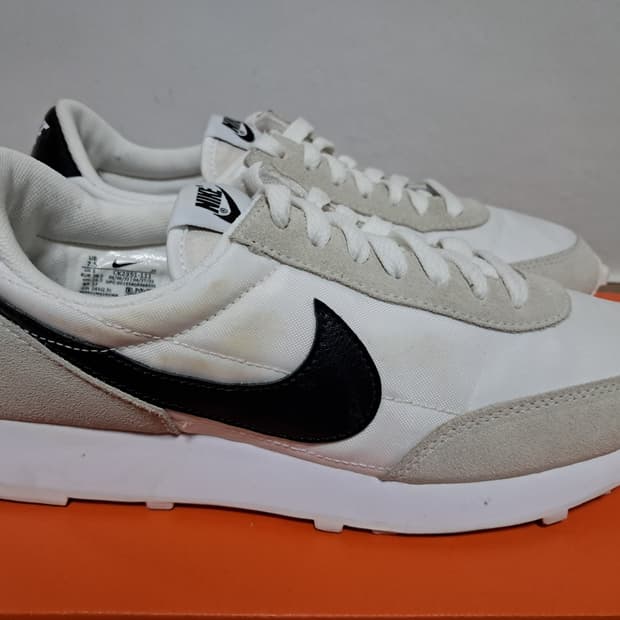 나이키 스니커즈 245