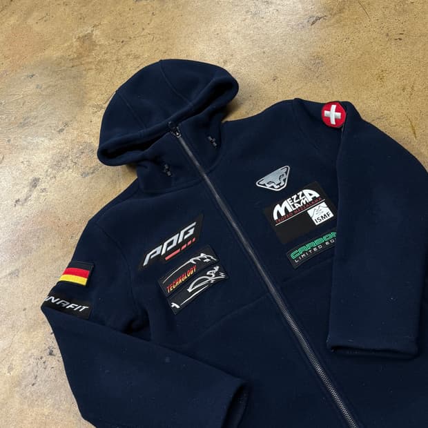 [정품/M] 다이나핏 패치 후리스 후드 집업 네이비 b19