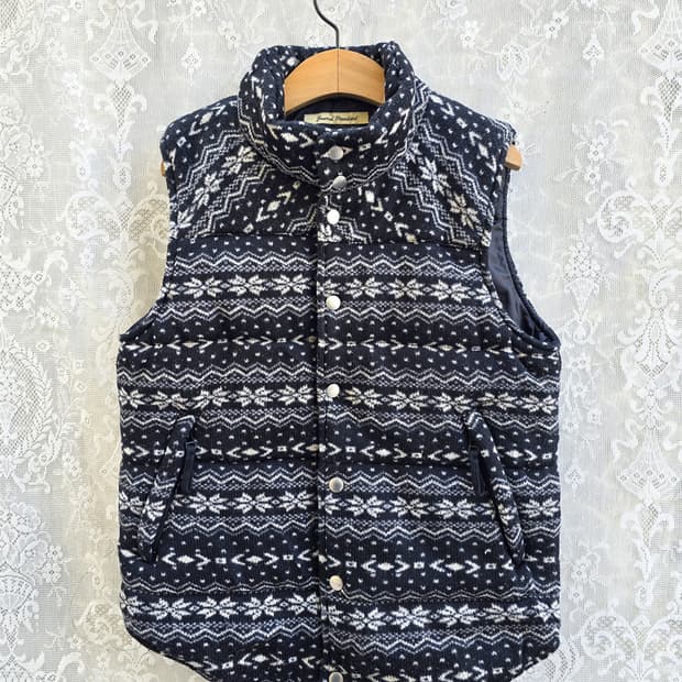 저널 스탠다드 노르닉 패딩 베스트