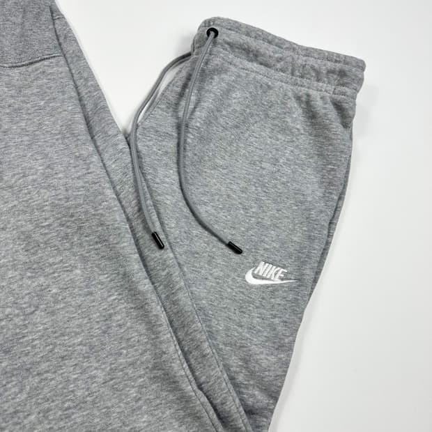 나이키 퓨추라 트레이닝 그레이 조거팬츠 (M)