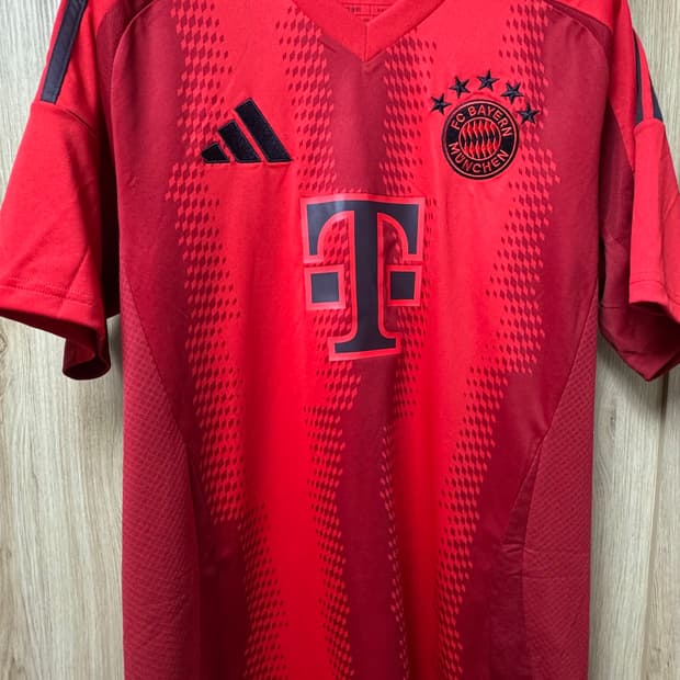 아디다스 24/25 바이에른뮌헨 유니폼 L 뮐러