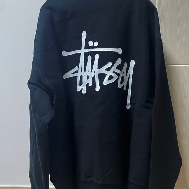 스투시 기모맨투맨 새상품