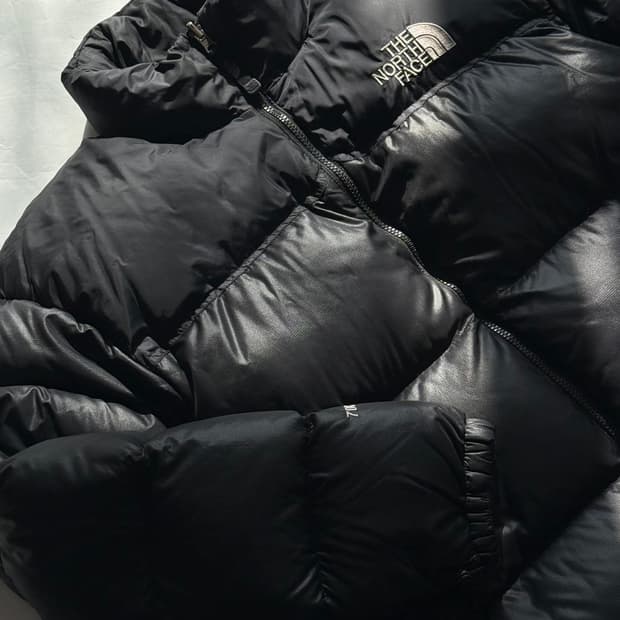 노스페이스 눕시 700 블랙 100