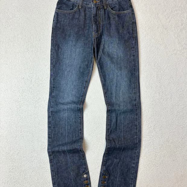 더오픈프로젝트 스트레이트 페이딩 버튼 데님 팬츠 PN6190