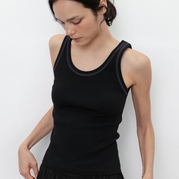 레이스 Basic Sleeveless Top_Black