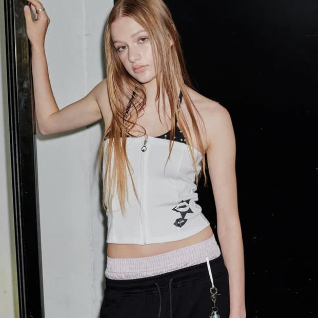 러닝하이 레이어드 슬리브리스 탑 화이트