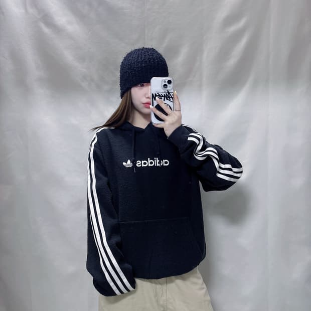 아디다스 블랙 빅로고 플리스 후드 