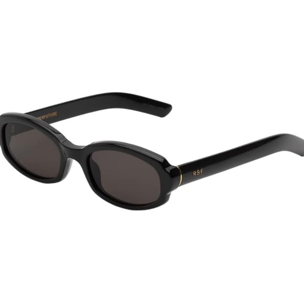 레트로슈퍼퓨처 HFO 에사토 블랙