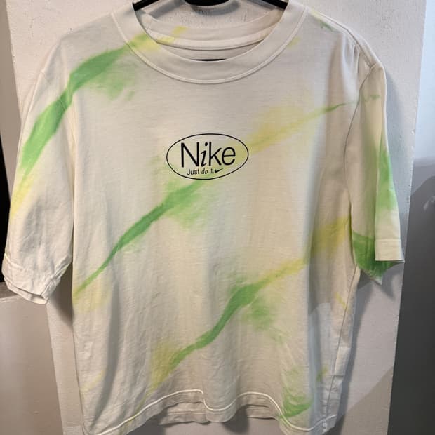 Nike Optimism Boxy T-Shirt S