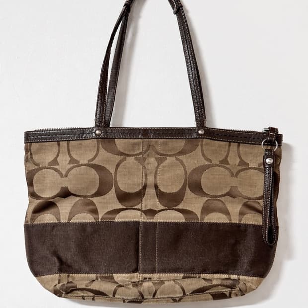 코치 시그니처 자카드 y2k 숄더 토트백 브라운 베이지