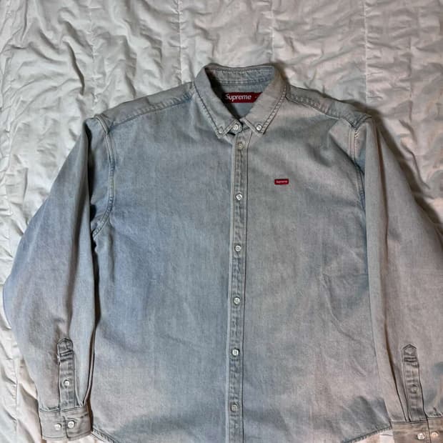 슈프림 24SS 스몰로고 데님셔츠