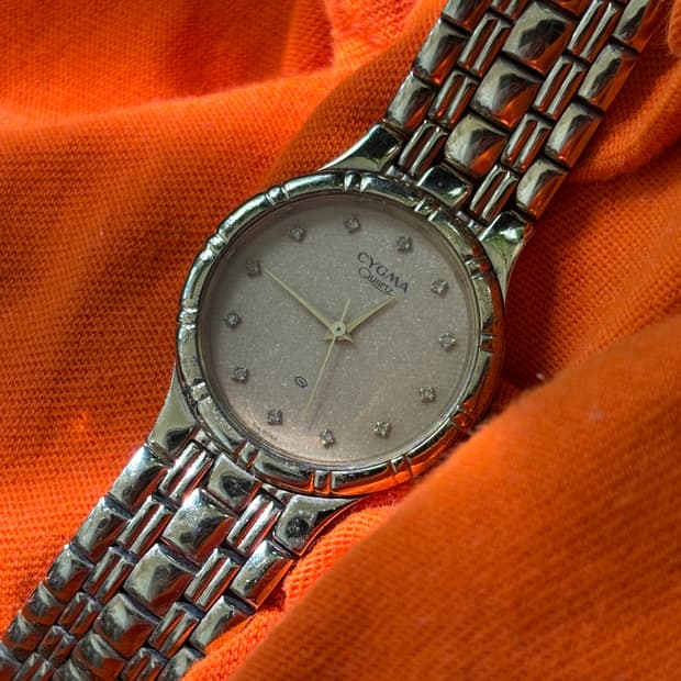 vintage cygma metal watch