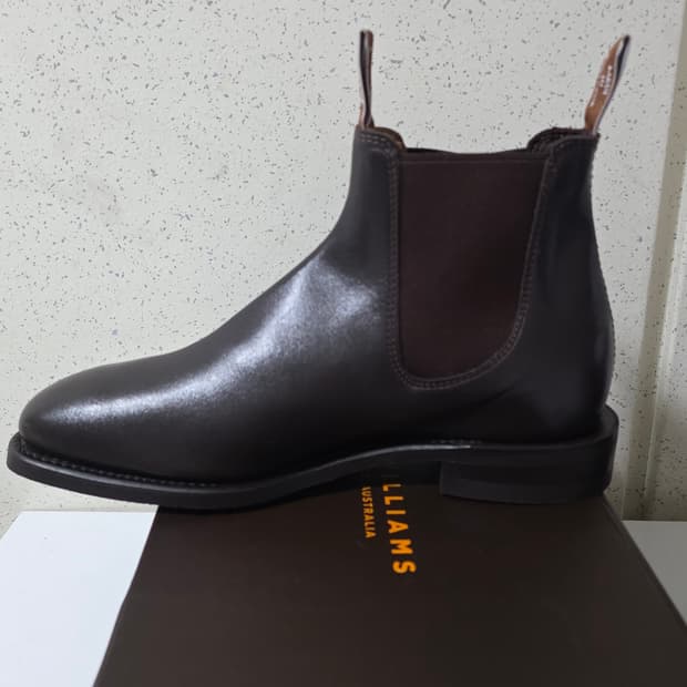 알엠윌리암스 캥거루 첼시 US9