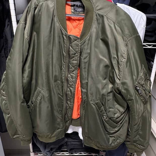 Zara 자라 항공점퍼