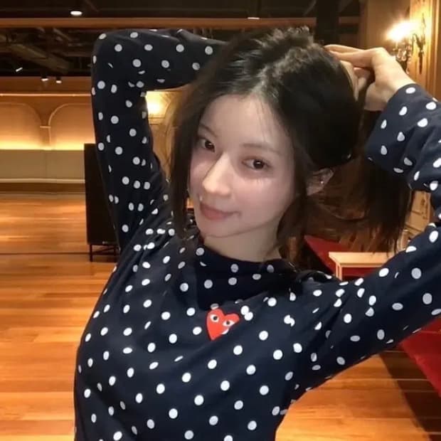 급처)꼼데가르송 도트 땡땡이 긴팔티셔츠 s 코이세이오 미스치프 쓰리타임즈