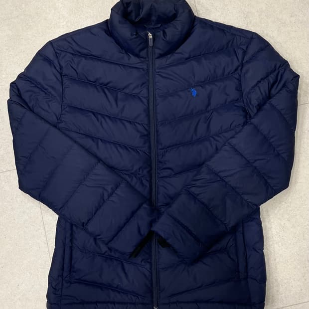 폴로 경량패딩