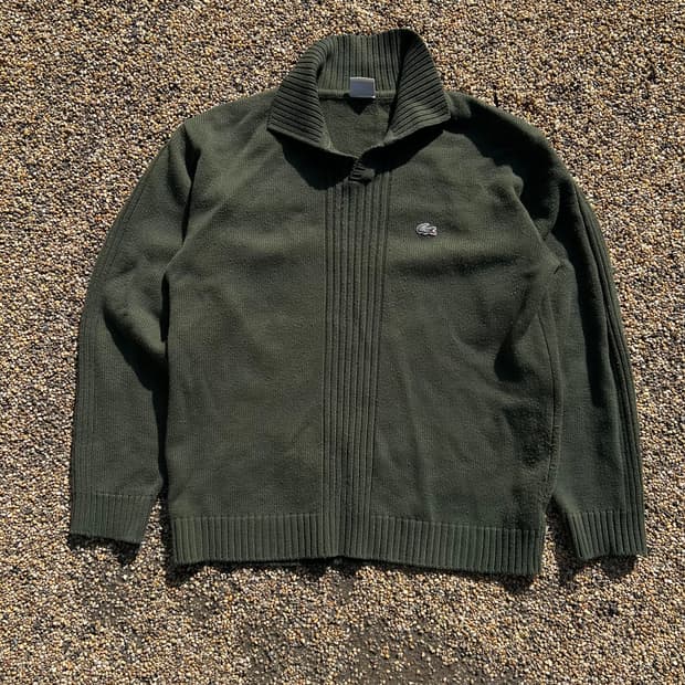 라코스테(Lacoste) 카키 반버튼 니트