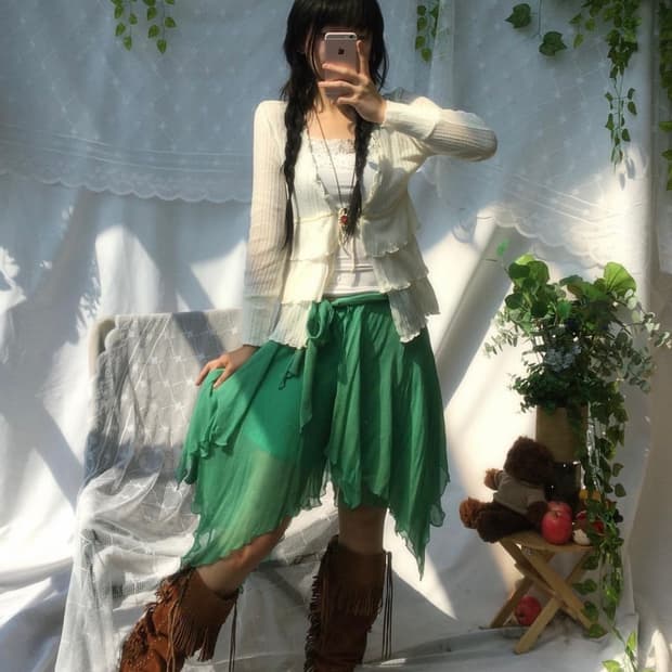 빈티지 화이트 캉캉 가디건