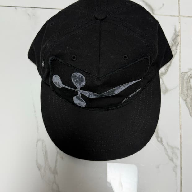 알프레드 sword cap 블랙