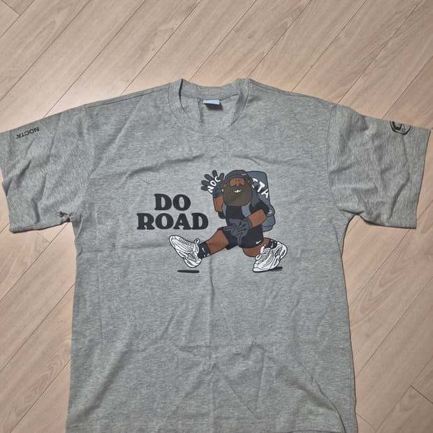 [새상품/L] 나이키 녹타 RUN UP TEE
