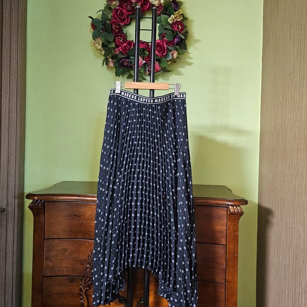 마커스루퍼 주름원피스