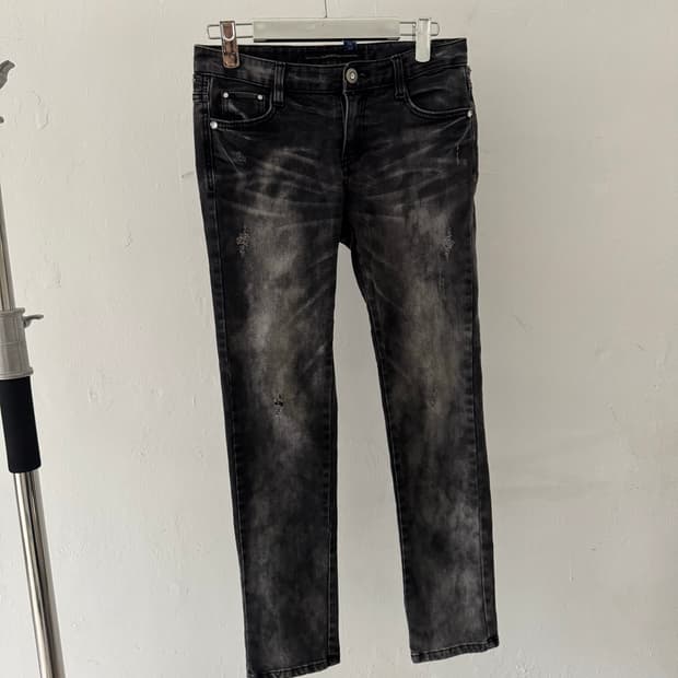 Back pocket cubic wash skinny jeans